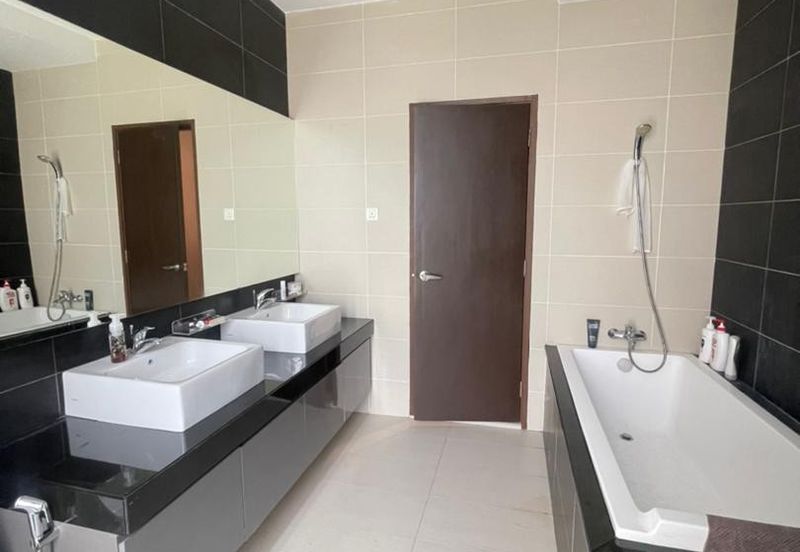 The Straits View Residences