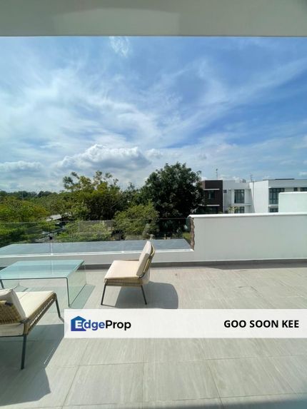 Luxurious 2.5 Semi-D Straits View Residences at Permas Jaya for Sales, Johor, Permas Jaya/Senibong