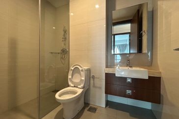 Puteri Cove Residences