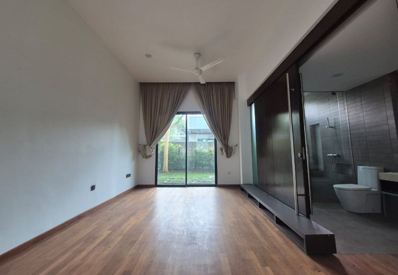 Bayou Creek, Leisure Farm