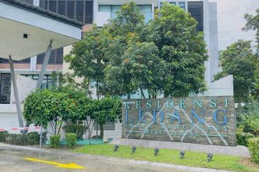 Good Deal Residensi Ledang Ground Floor Town House at Iskandar for Sales