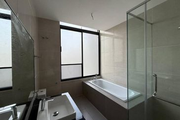 Aurora Resort Villas