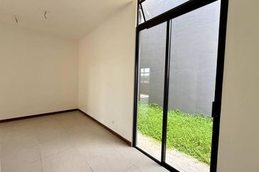 Aurora Resort Villas