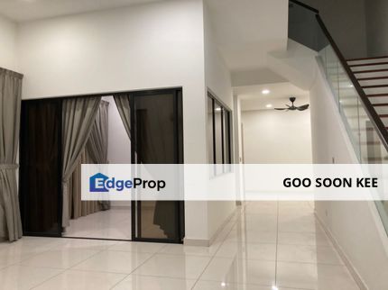 Good Deal Double Storey Cluster at Canal Garden South Horizon Hills for Sales, Johor, 