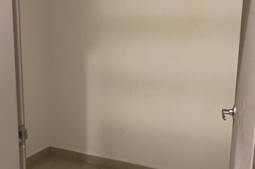 The Canal Garden South, Horizon Hills