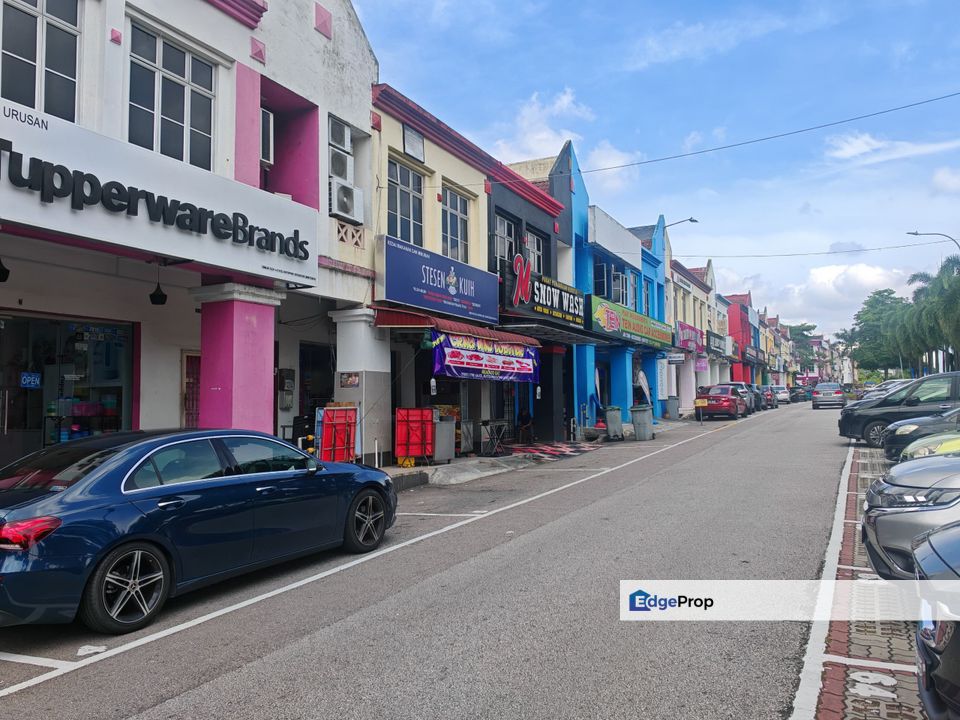 2 Storey Shop Lot Bandar Baru Uda, Johor, Tampoi
