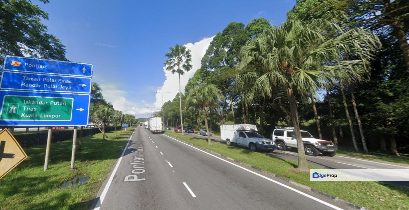 Commercial Zoning Land at Kangkar Pulai For Sale, Johor, Kangkar Pulai