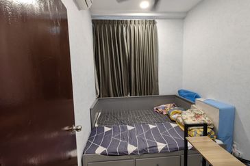 D'Summit Residences @ Kempas Utama