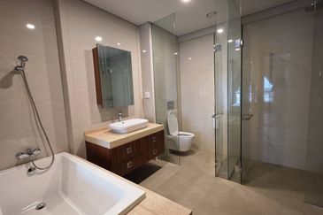 Puteri Cove Residences