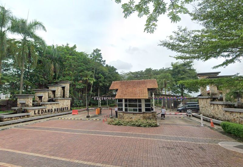 Bungalow Land at Ledang Heights For Sale