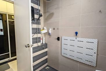 2-Storey Terrace House in Horizon Hills For Sale