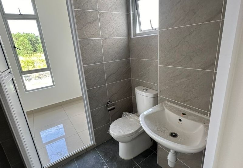 2 Storey Storey Cluster House at Ruby Hills For Sale