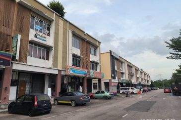 3 Storey Shoplot Jalan Sierra Perdana 4/1 Masai For Sale