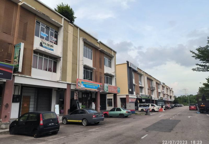 3 Storey Shoplot Jalan Sierra Perdana 4/1 Masai For Rent