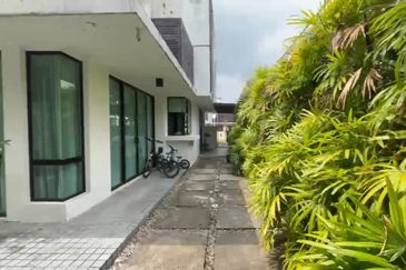 Noble Park @ East Ledang