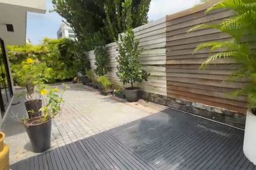 Noble Park @ East Ledang