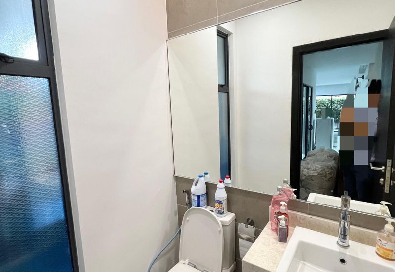 Bayou Creek, Leisure Farm