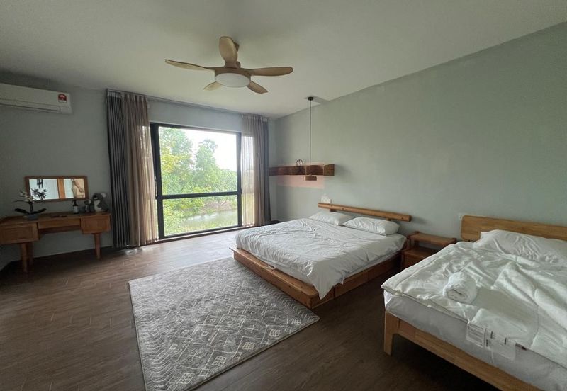 Forest City Golf Resort, Gelang Petah