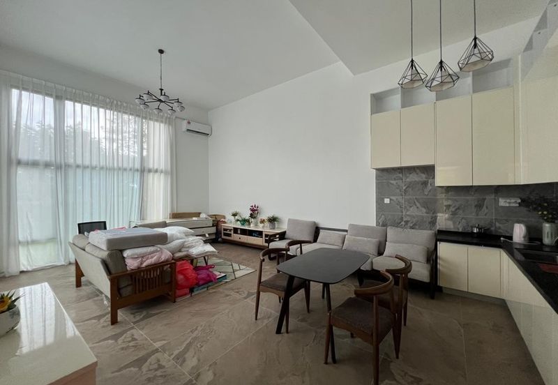 Forest City Golf Resort, Gelang Petah