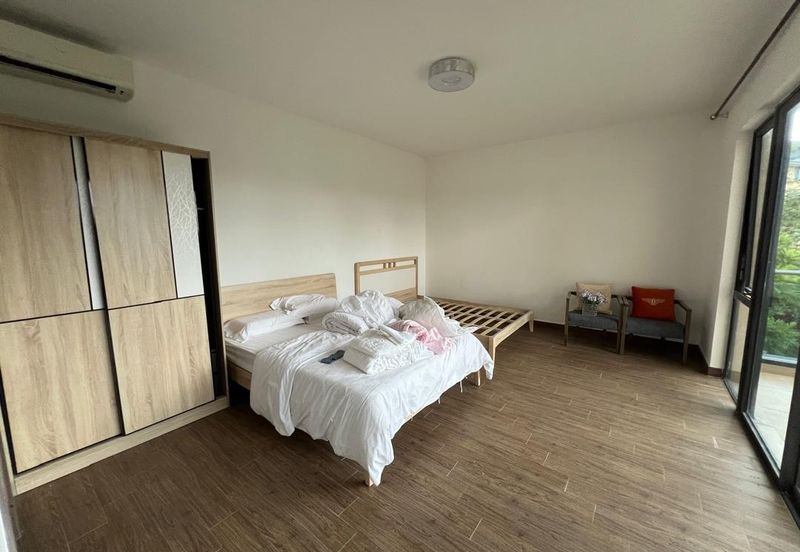 Forest City Golf Resort, Gelang Petah