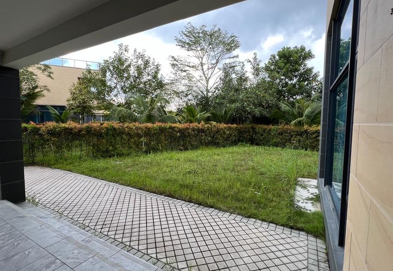 Forest City Golf Resort, Gelang Petah