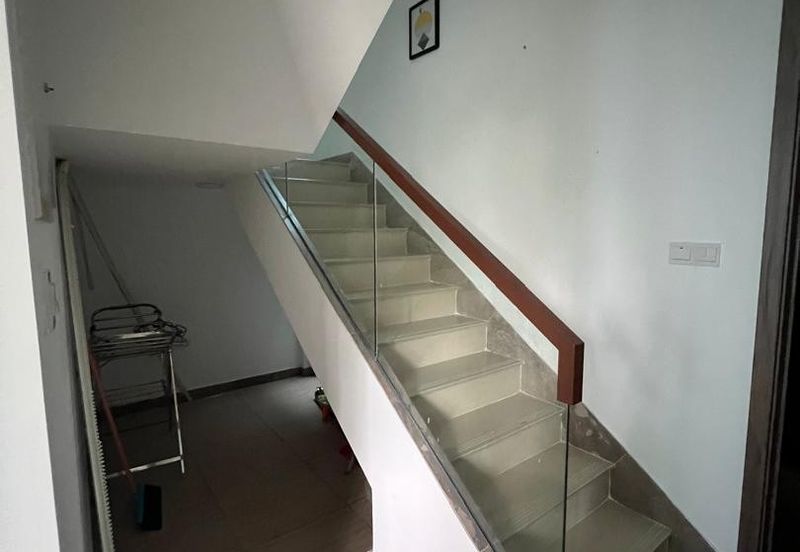 Forest City Golf Resort, Gelang Petah