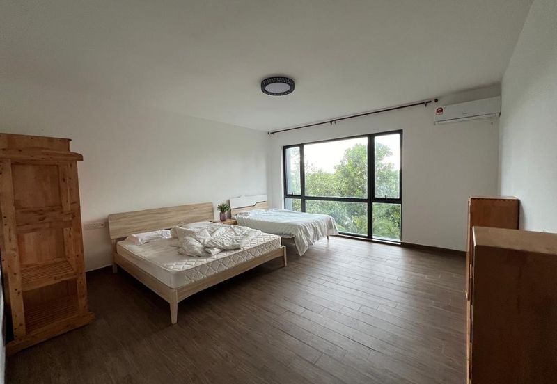 Forest City Golf Resort, Gelang Petah