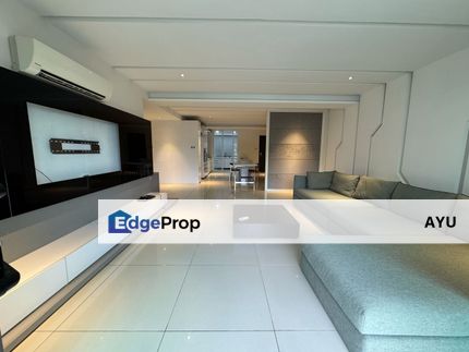 Molek Pine 3 Lower Level Fully Furnished, Johor, Johor Bahru