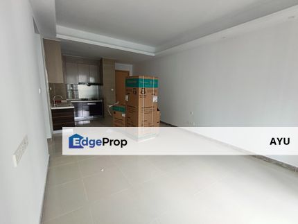 R&F Princess Cove Phase 2 Two Bedrooms High Floor Partial Furnished, Johor, Johor Bahru