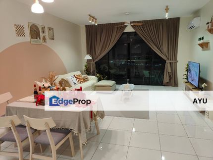 Sky Loft Premium Suites Four Bedrooms Fully Furnished, Johor, Johor Bahru