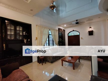 Taman Kolam Air Double Storey Bungalow Renovated Unit, Johor, Johor Bahru