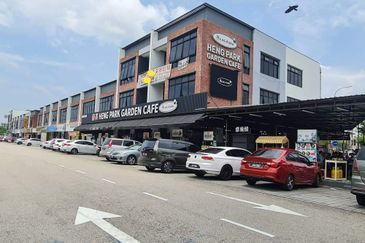 68 Avenue @ Gelang Patah