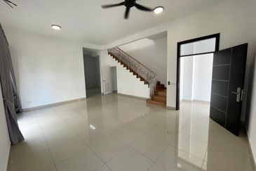 Garden Villa @ Bukit Indah 2