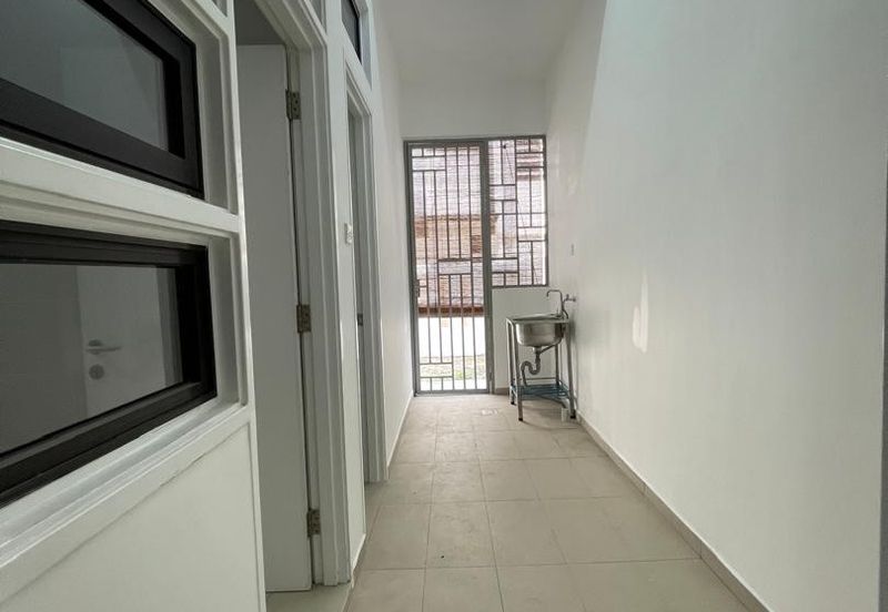 Garden Villa @ Bukit Indah 2