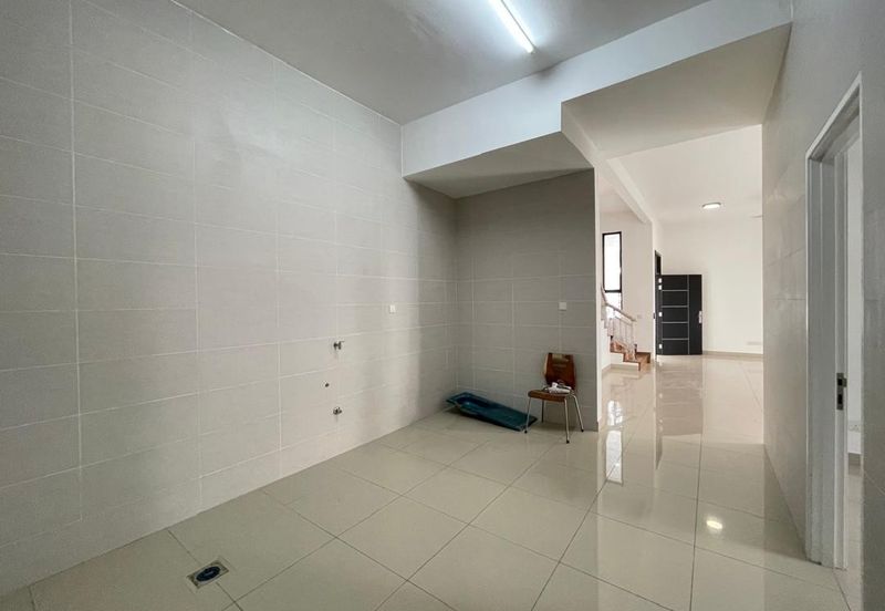 Garden Villa @ Bukit Indah 2