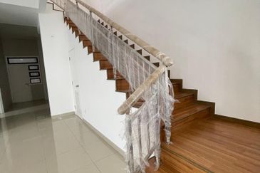 Garden Villa @ Bukit Indah 2