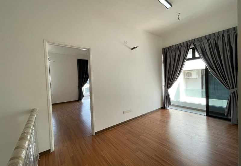 Garden Villa @ Bukit Indah 2