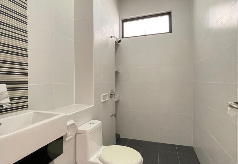 Garden Villa @ Bukit Indah 2