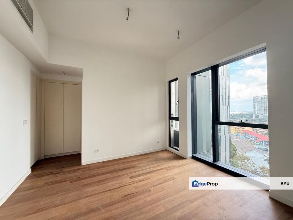 The Astaka @ 1 Bukit Senyum Four Bedrooms High Floor Singapore View, Johor, Johor Bahru