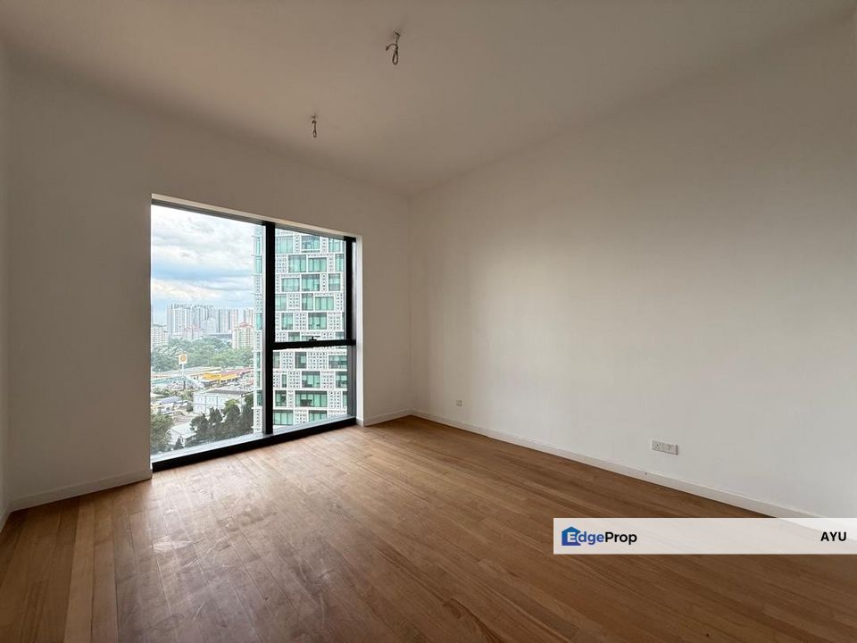 The Astaka @ 1 Bukit Senyum Four Bedrooms High Floor Singapore View, Johor, Johor Bahru