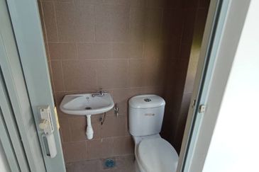 Cube On Hill ( Taman Bukit Pulai )