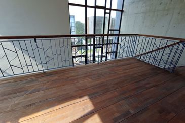 Cube On Hill ( Taman Bukit Pulai )