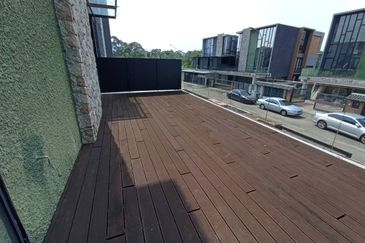 Cube On Hill ( Taman Bukit Pulai )