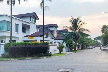 Taman Austin Perdana