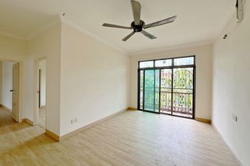 Taman Austin Perdana