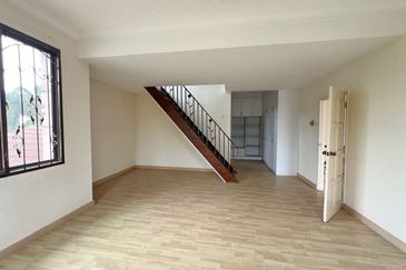 Taman Austin Perdana