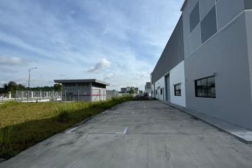 Eco Business Park 1