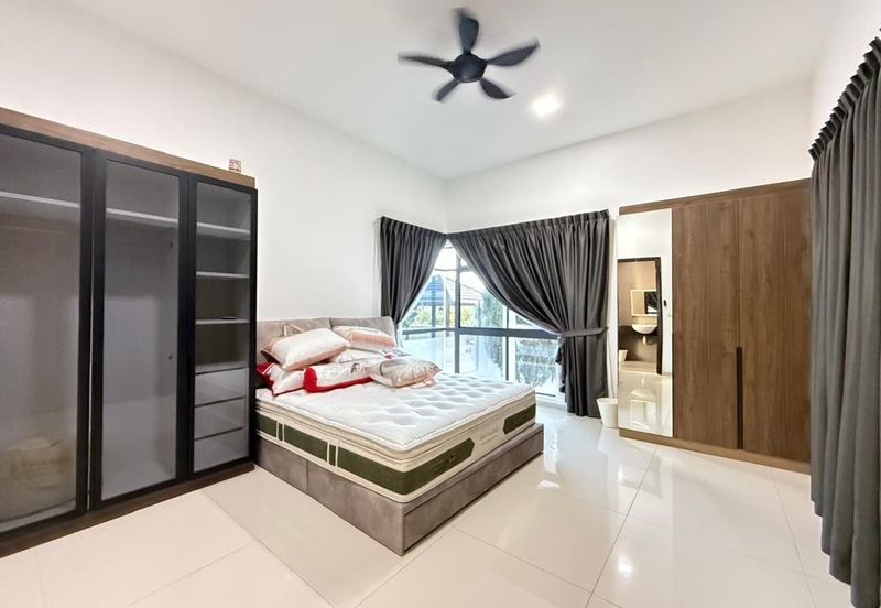 The Hills, Horizon Hills