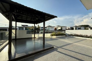 The Hills, Horizon Hills