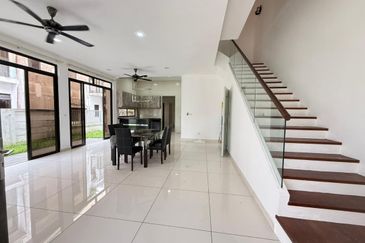 The Canal Garden South, Horizon Hills